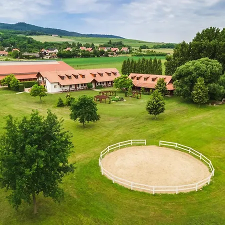 Matild Country 4*